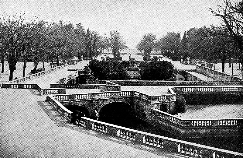 法国尼姆的Jardins de la Fontaine――19世纪